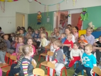 kliknij.