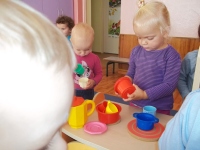 kliknij.