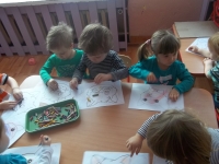 kliknij.