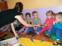 kliknij.