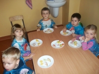 kliknij.