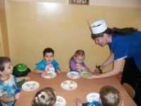 kliknij.