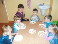 kliknij.